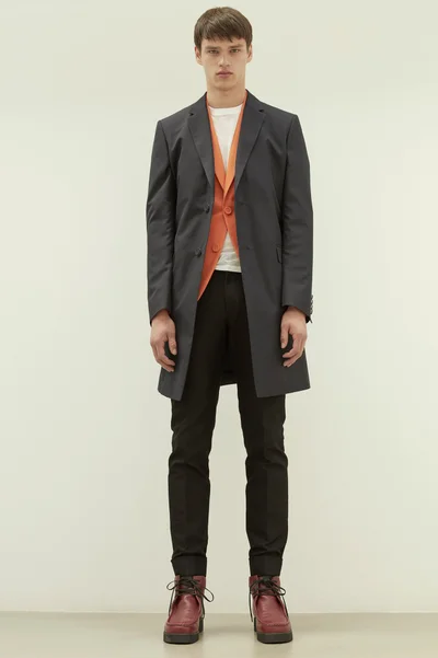 Look 10